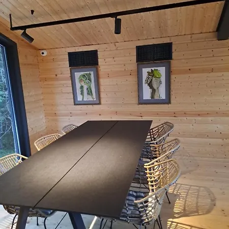 מלון Saint Constantine Mountain Retreat פשטרה