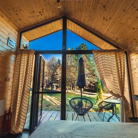 Saint Constantine Mountain Retreat 2* 佩什泰拉