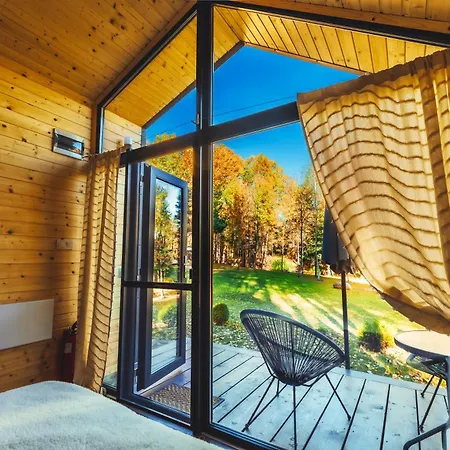 Saint Constantine Mountain Retreat 酒店 佩什泰拉