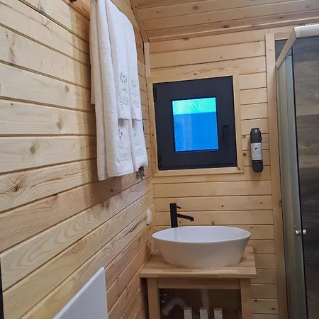 Saint Constantine Mountain Retreat 2* Pechtera