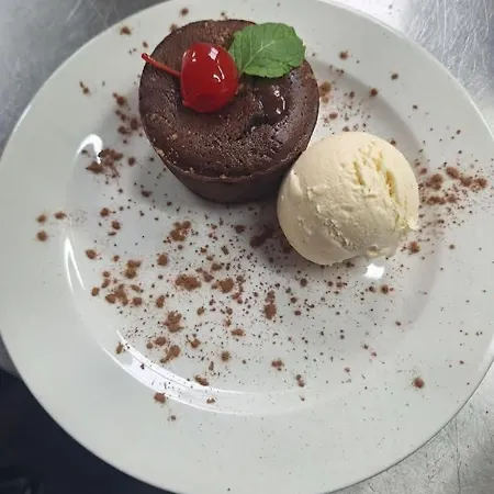 Saint Constantine Mountain Retreat Hotel Pechtera