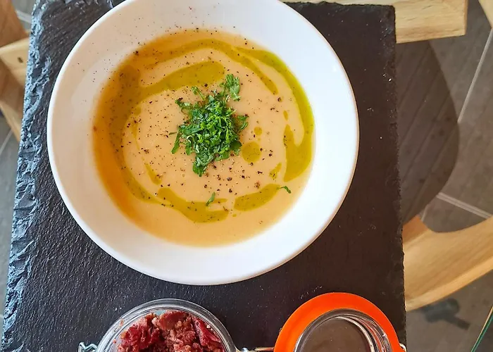 Saint Constantine Mountain Retreat Peshtera (Pazardzhik)